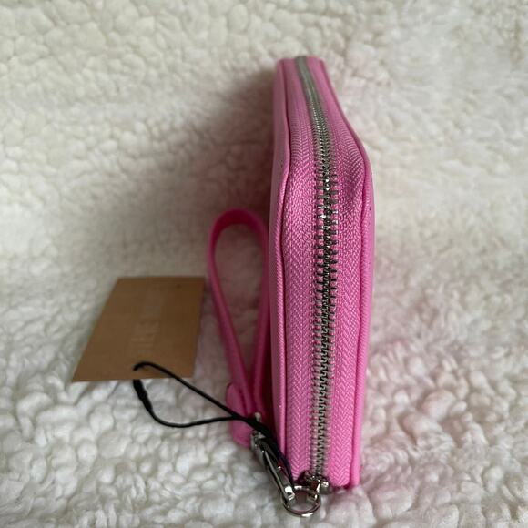 Brand New Steve Madden Zip Around Bi-fold Wallet Pink Silver Emblem - Picture 3 of 7